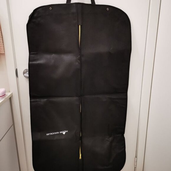 Women Moose Knuckles Original Stirling Parka Fur XS Size - Picture 6 of 6